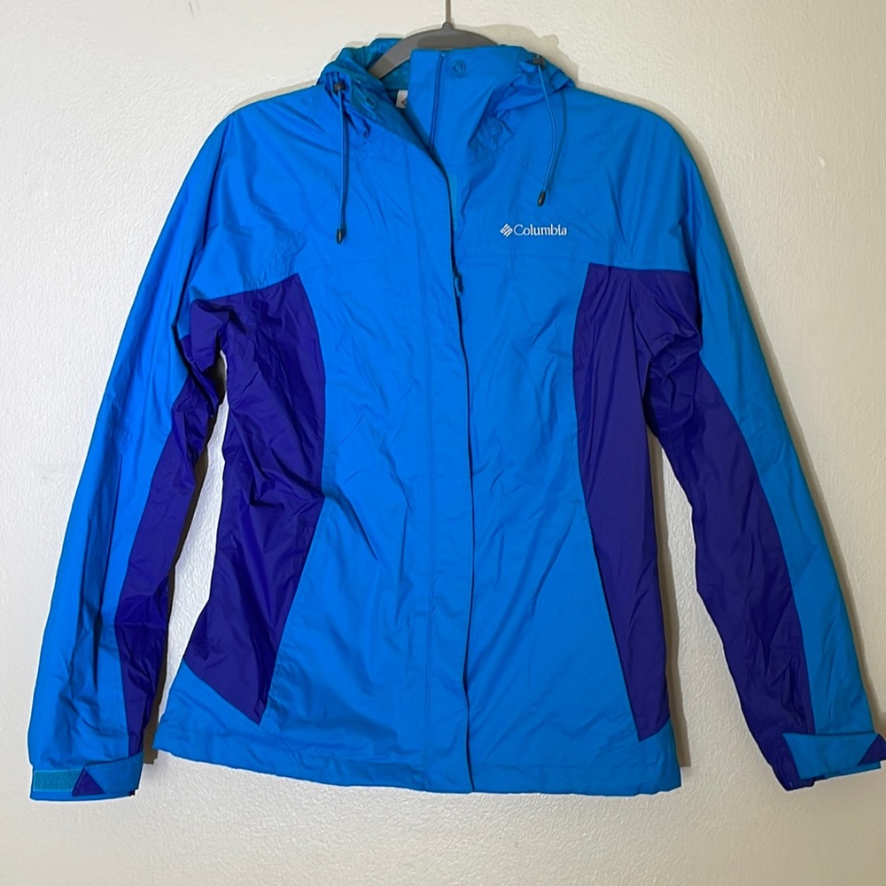 Columbia short rain jacket